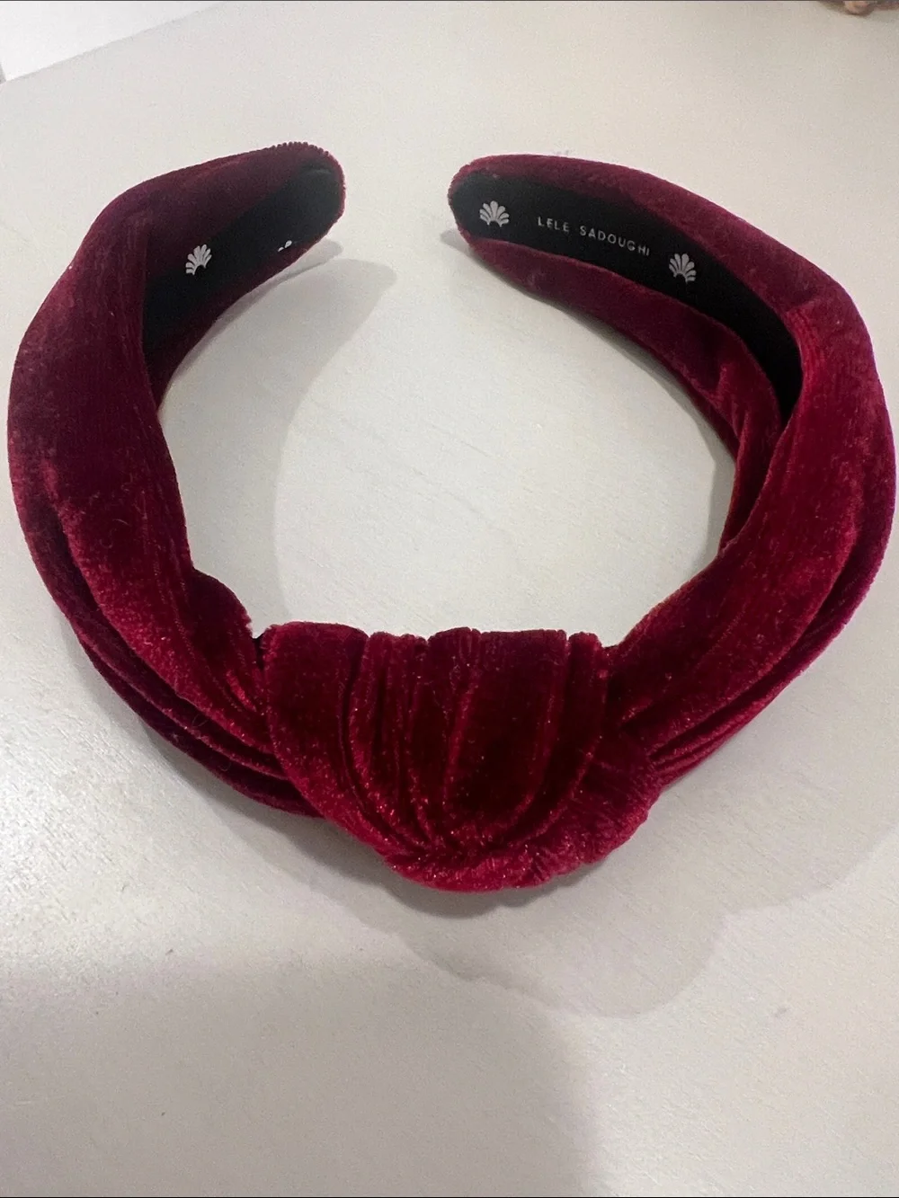 Lele Sadoughi Velvet Knotted Headband - Burgundy